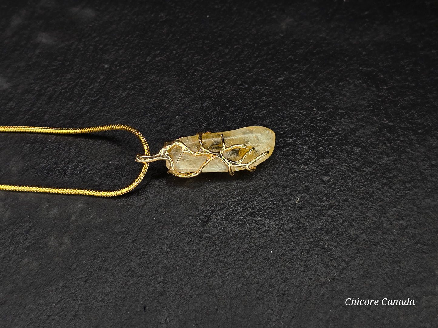 Radiant Citrine Pendant Necklace – Exquisitely Handcrafted with Natural Elegance