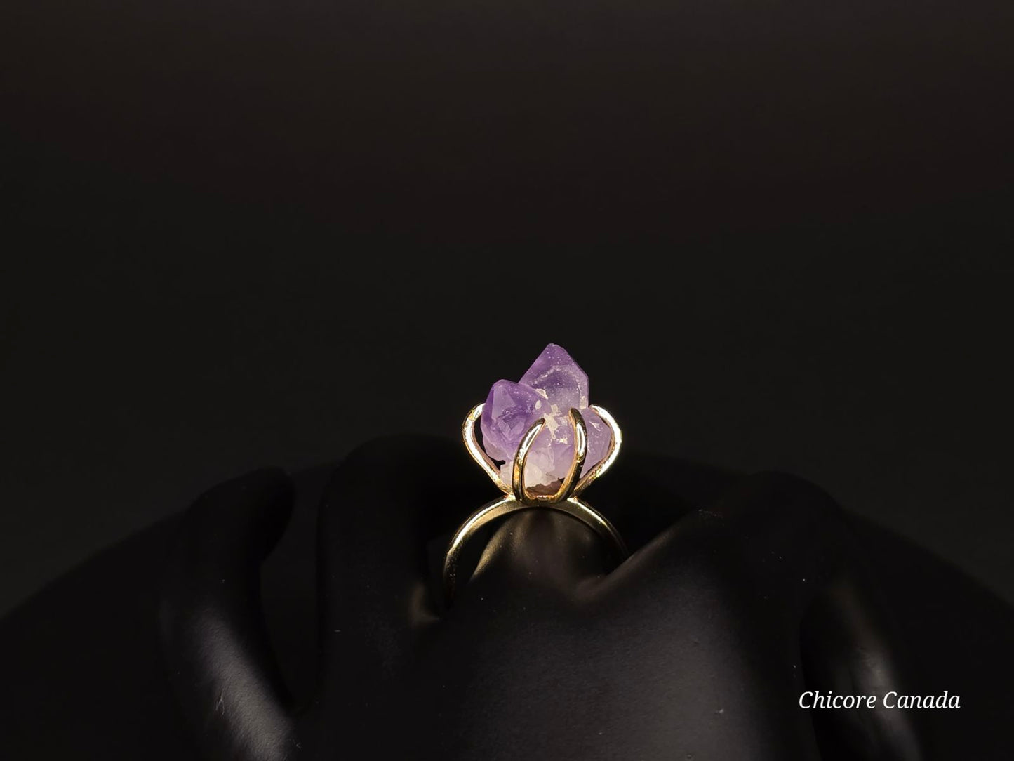 Bague élégante ajustable en améthyste fabriquée à la main