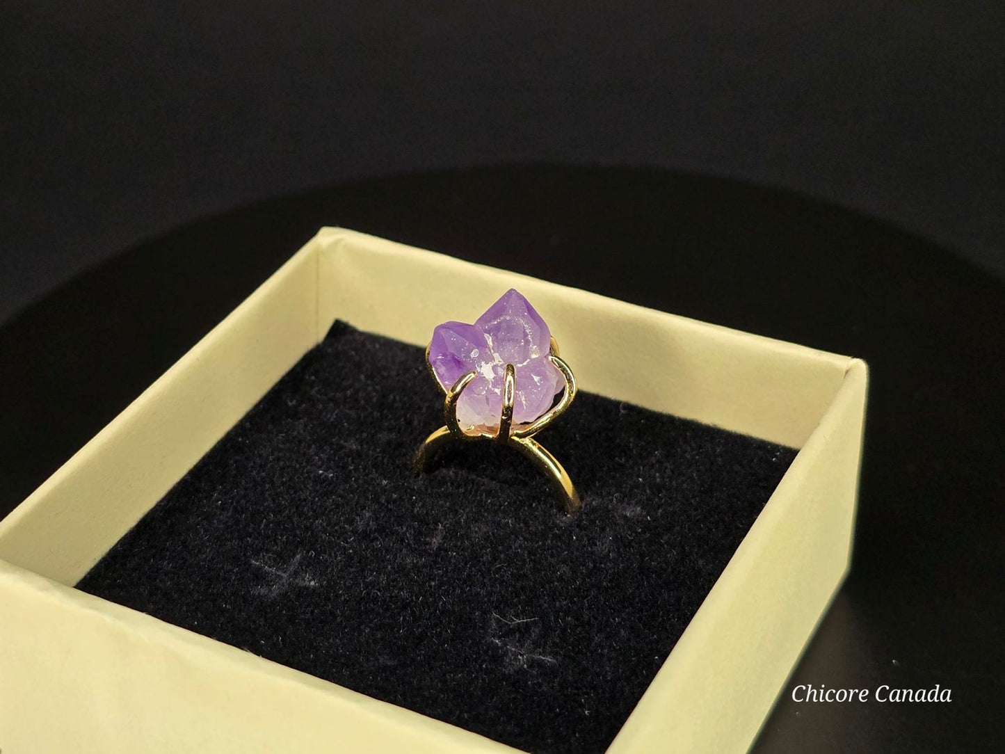 Bague élégante ajustable en améthyste fabriquée à la main
