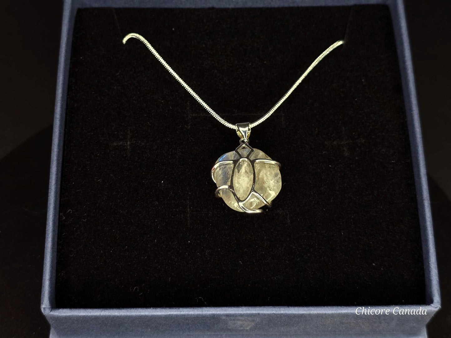 Collier pendentif en pierre de lune naturelle fait main - Design élégant et délicat
