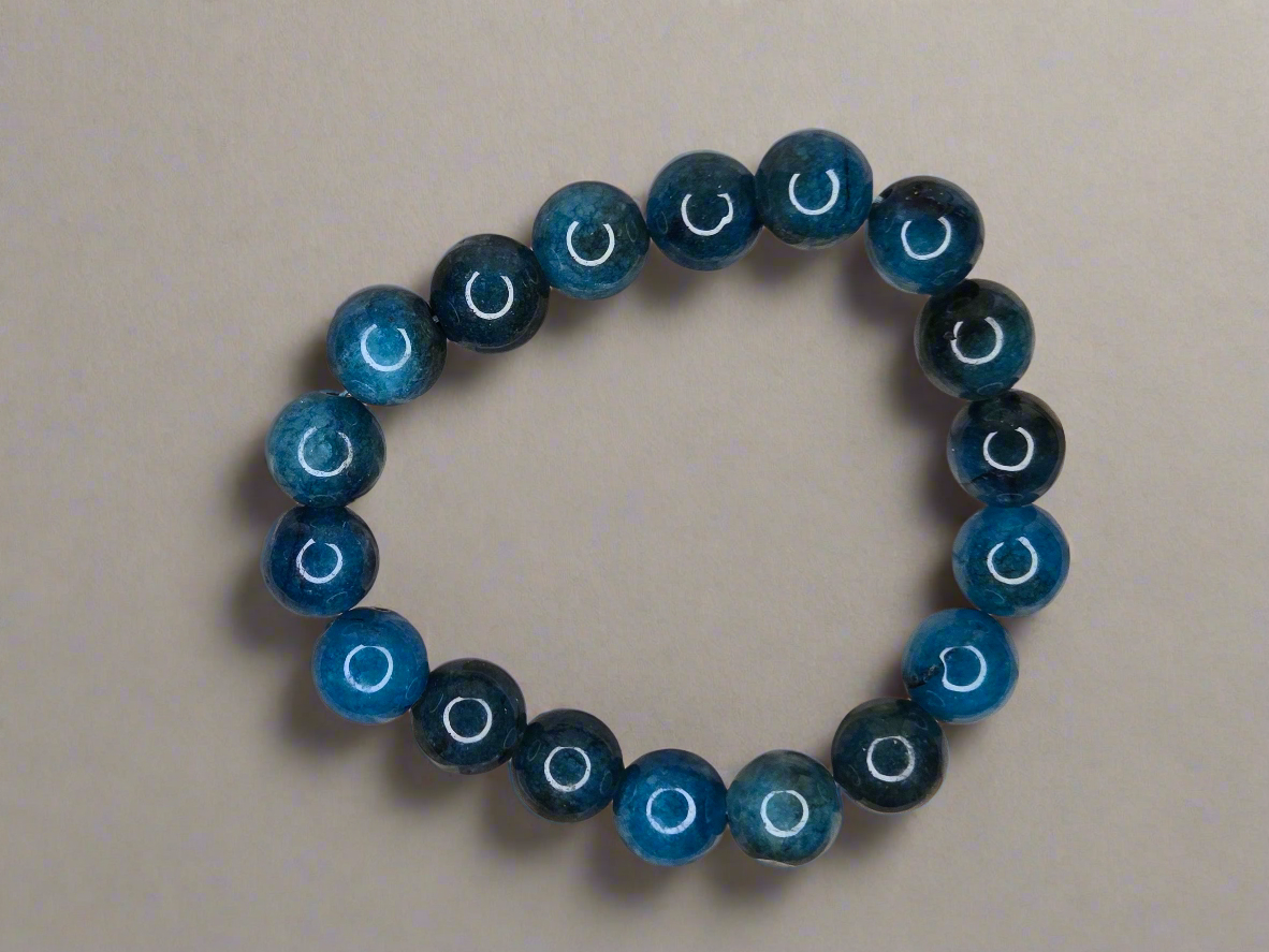 Elegant Blue Apatite Bracelet – Handmade with Natural Stones
