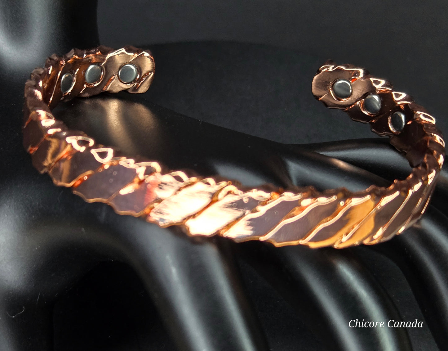 Elegant Twisted Solid Copper Magnetic Healing Bracelet – Handcrafted Wellness Jewelry