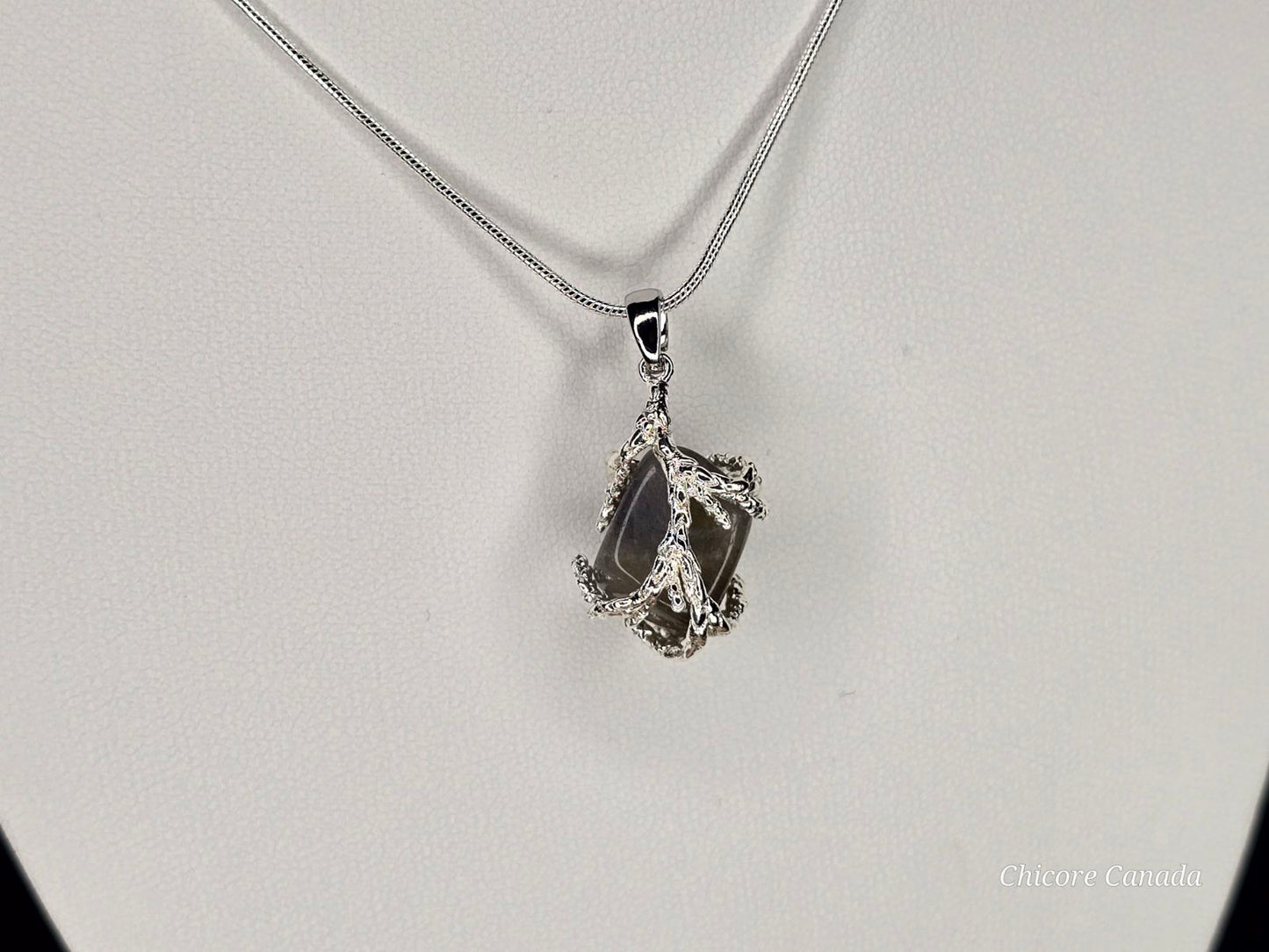 Collier pendentif en pierre de lune naturelle fait main exquis – une touche d’élégance intemporelle