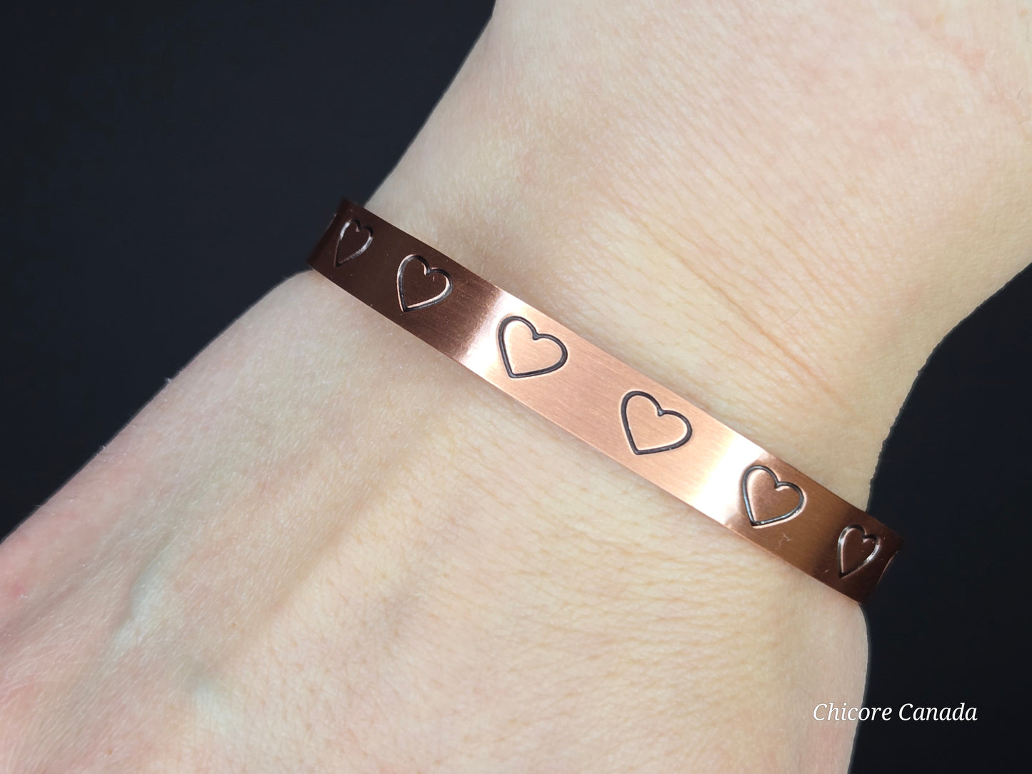 Heartfelt Healing – Solid Copper Magnetic Bracelet with Engraved Hearts