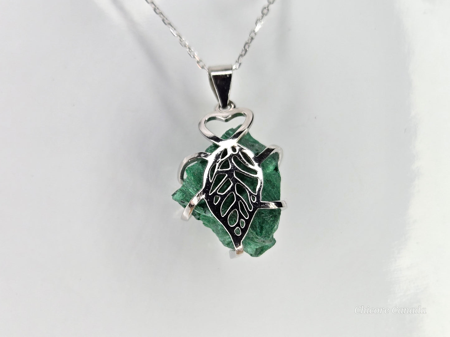 Raw Malachite Pendant Necklace – Handmade Luxury with 925 Sterling Silver Adjustable Chain