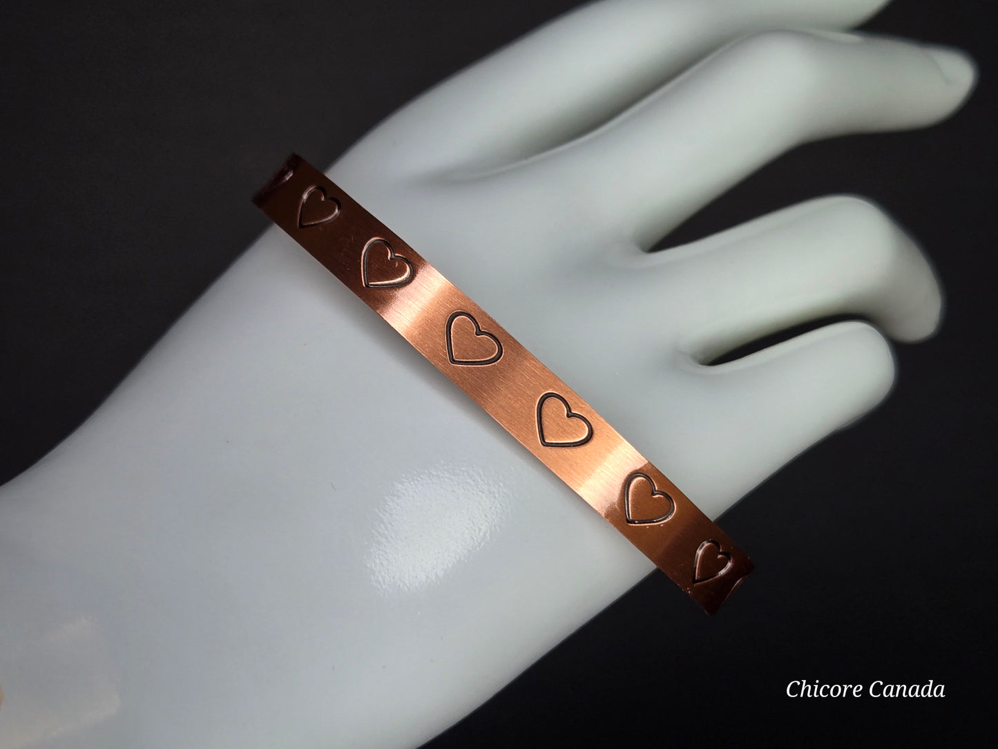 Heartfelt Healing – Solid Copper Magnetic Bracelet with Engraved Hearts