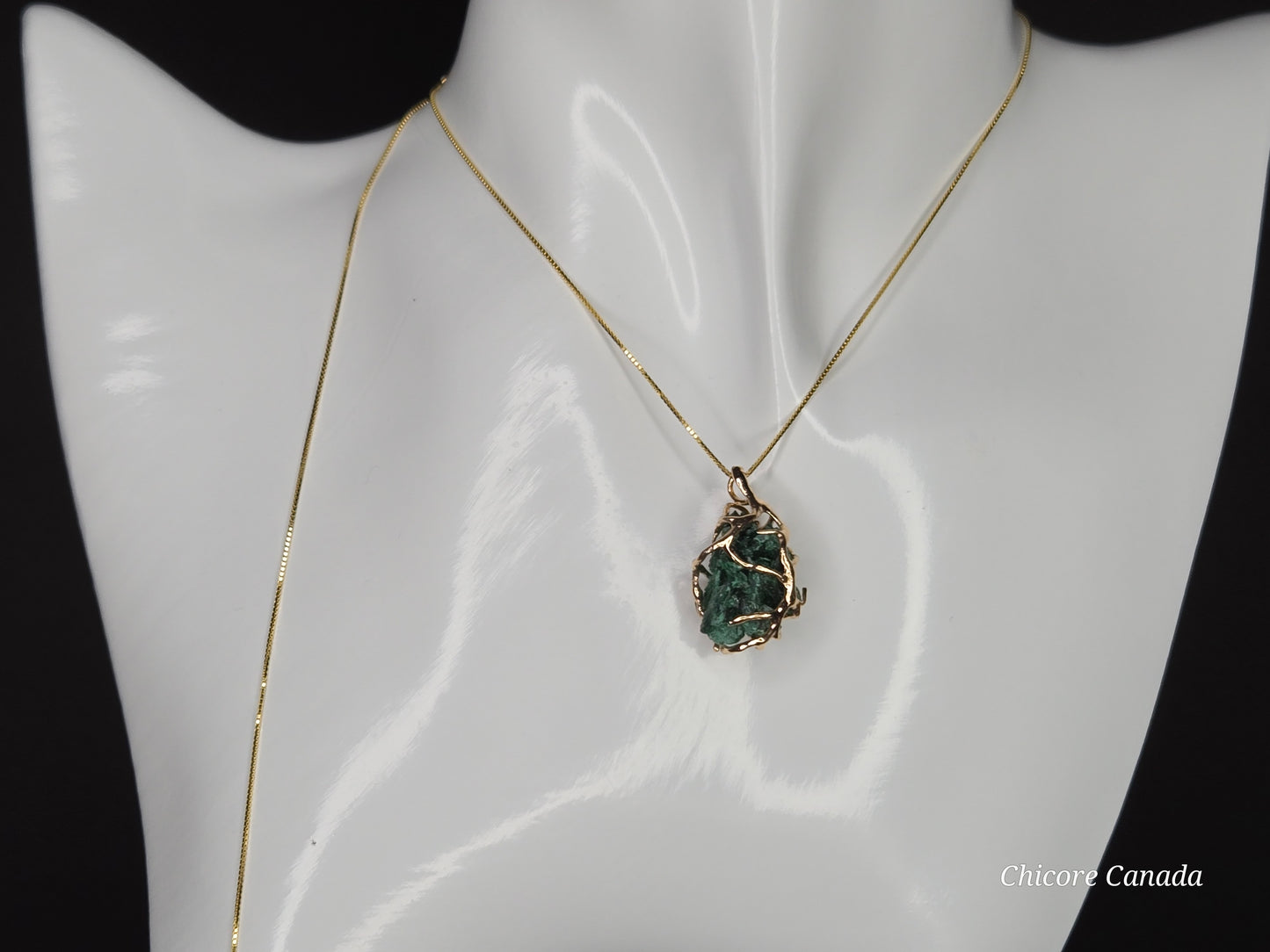 Emerald Aura – Handcrafted Raw Malachite Pendant with Adjustable 925 Sterling Silver Necklace