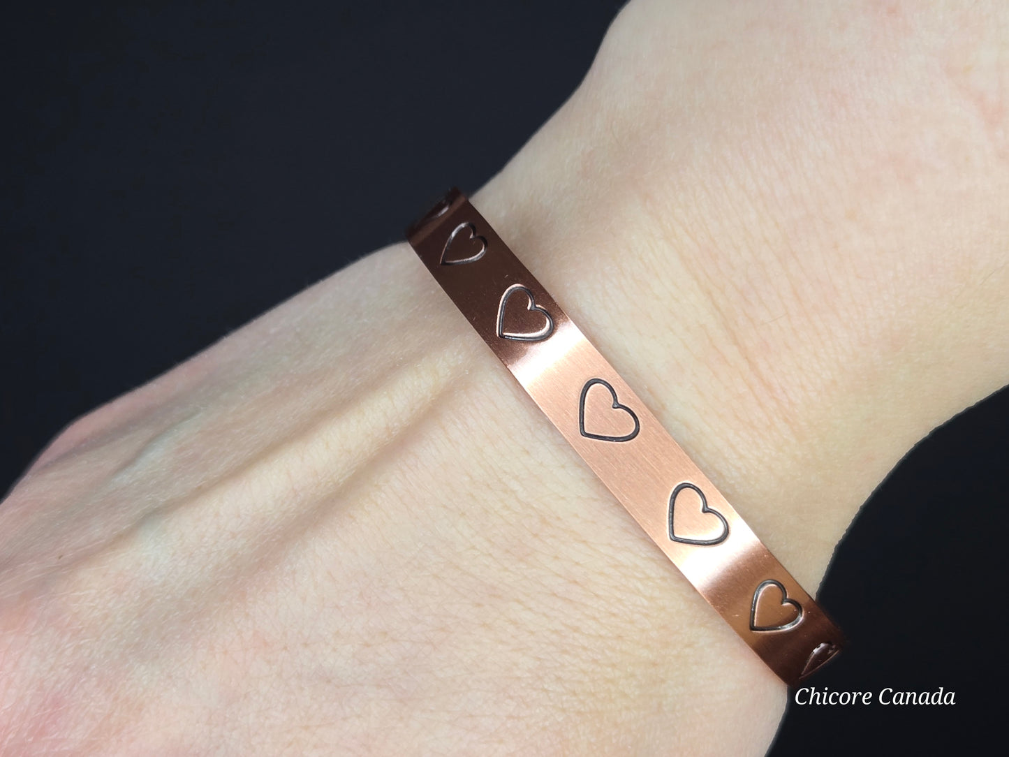 Heartfelt Healing – Solid Copper Magnetic Bracelet with Engraved Hearts