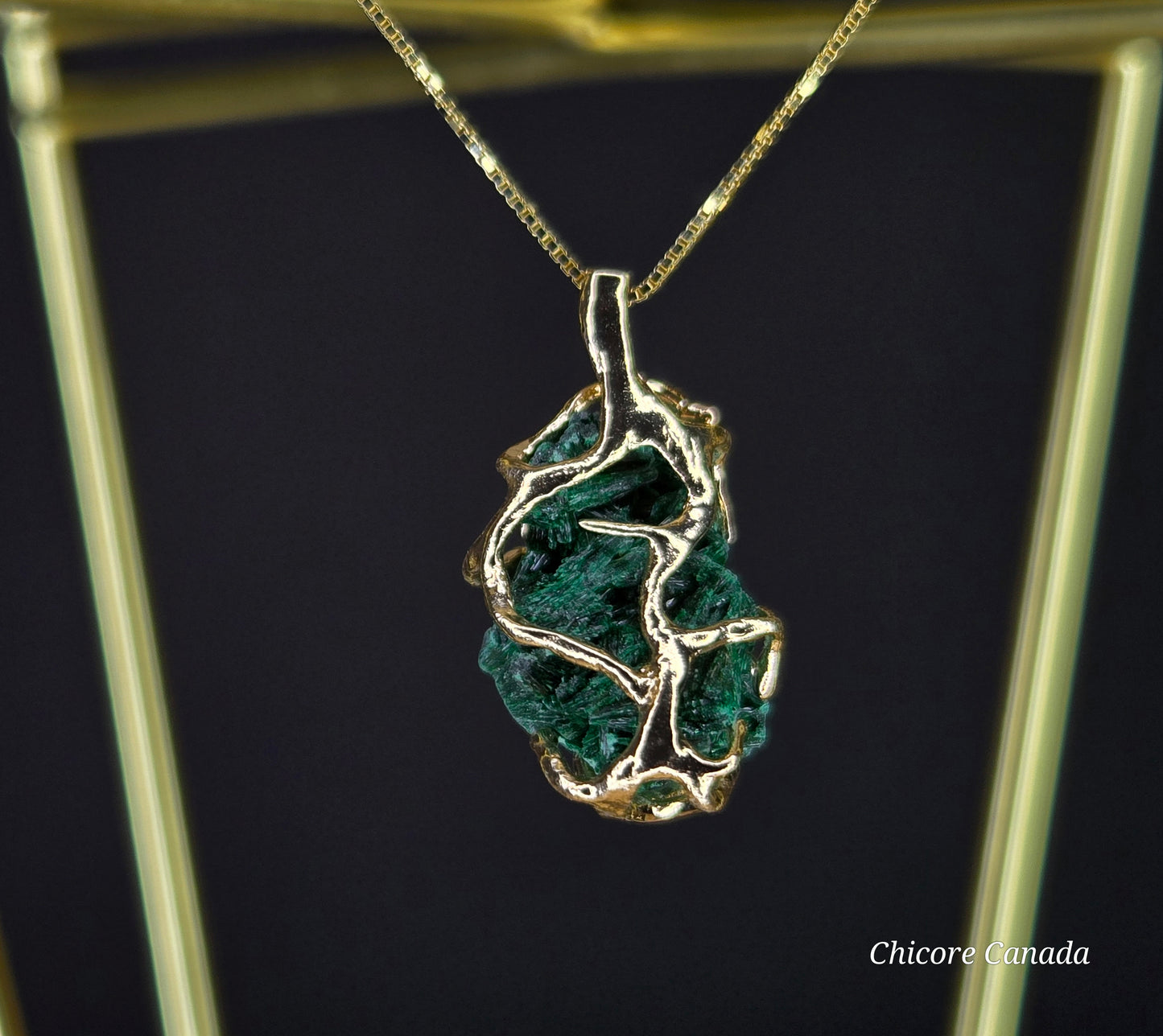 Elegant Raw Malachite Pendant – Handmade Natural Stone Set on 925 Sterling Silver Adjustable Necklace