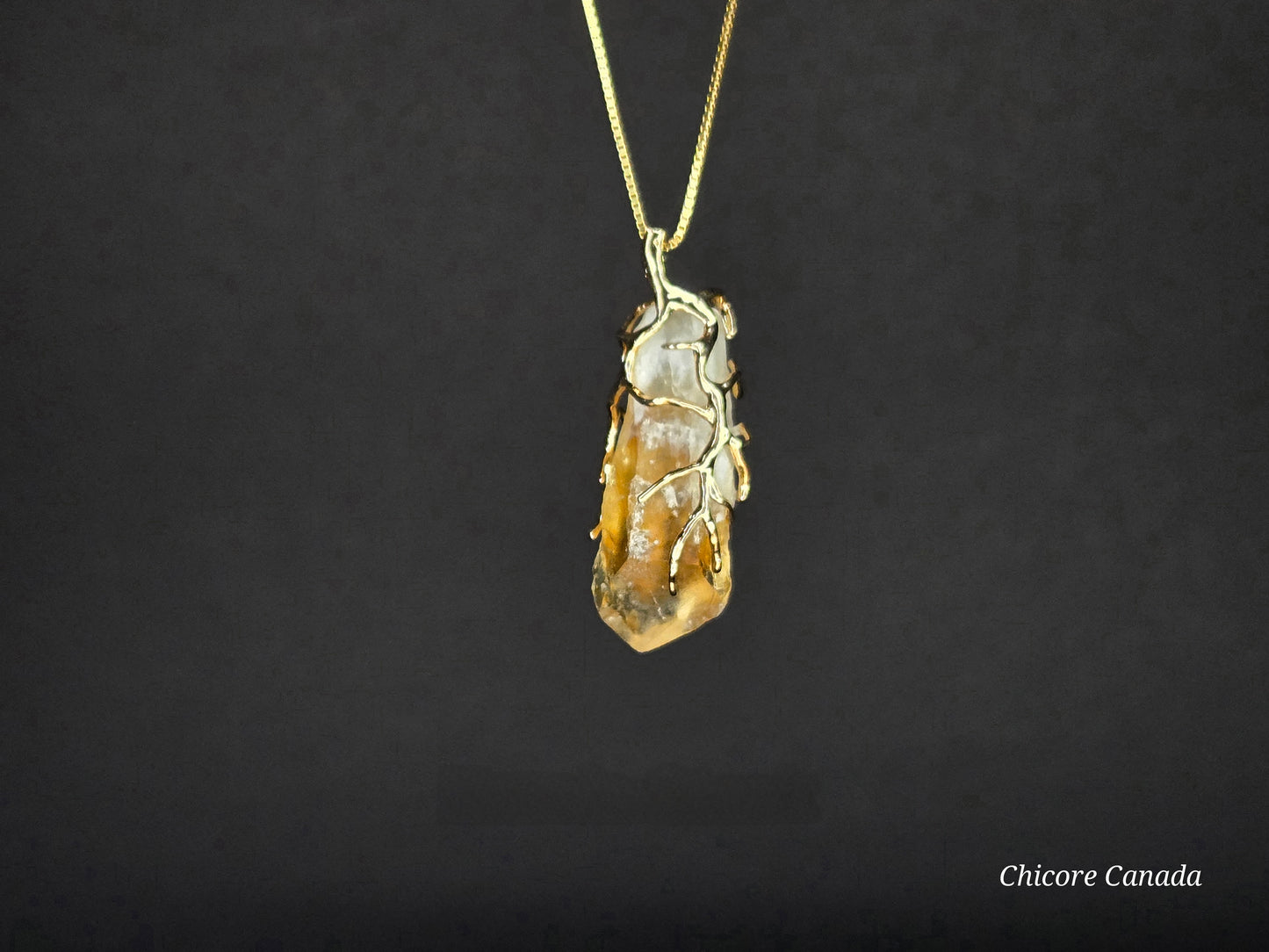 Elegant Handcrafted Natural Citrine Necklace: A Symphony of Refined Beauty