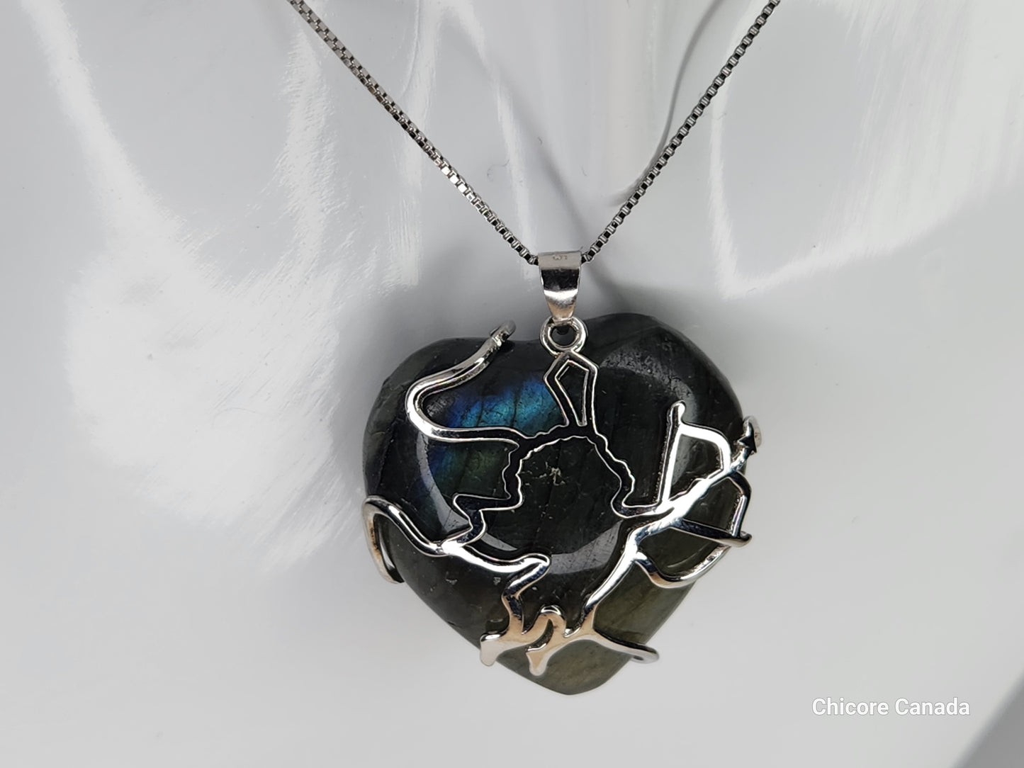 Pendentif élégant en labradorite en forme de cœur en argent sterling 925 avec collier réglable – Fabriqué à la main et naturellement rayonnant
