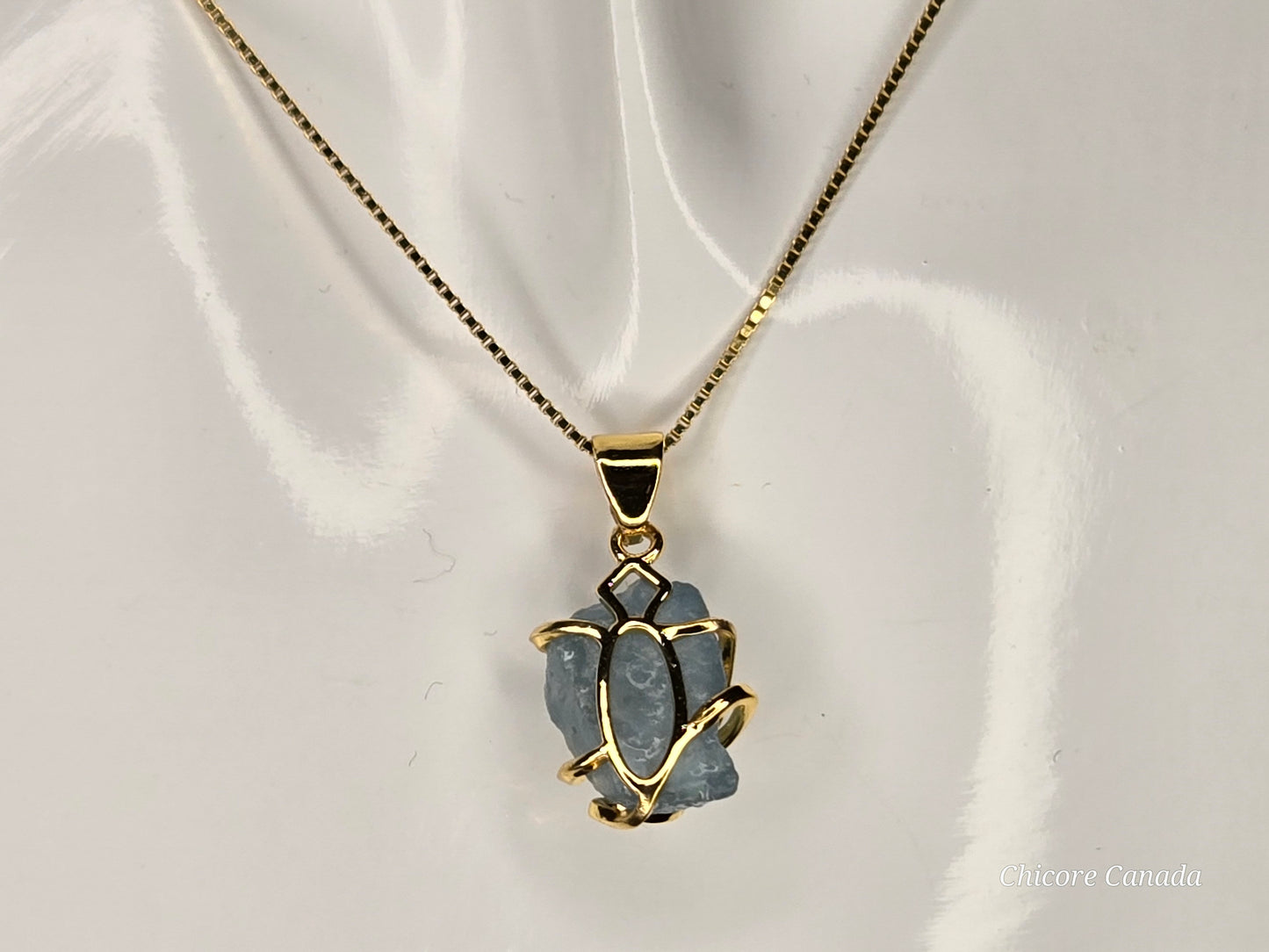 Elegant Handmade Aquamarine Pendant Necklace in 925 Sterling Silver with Adjustable Chain