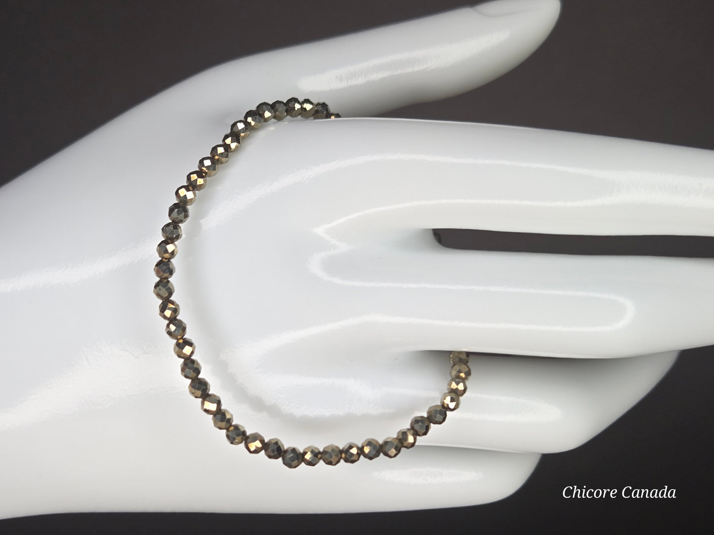 Dainty Faceted Pyrite Bracelet – Refined Elegance in Golden Glow