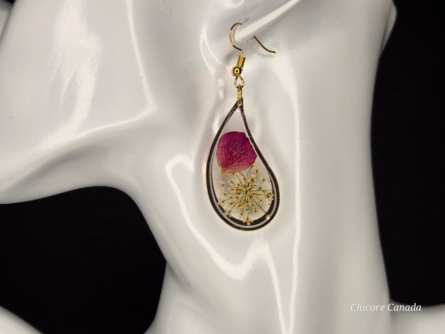 Handmade Elegant Resin Earrings – Lightweight and Stylish