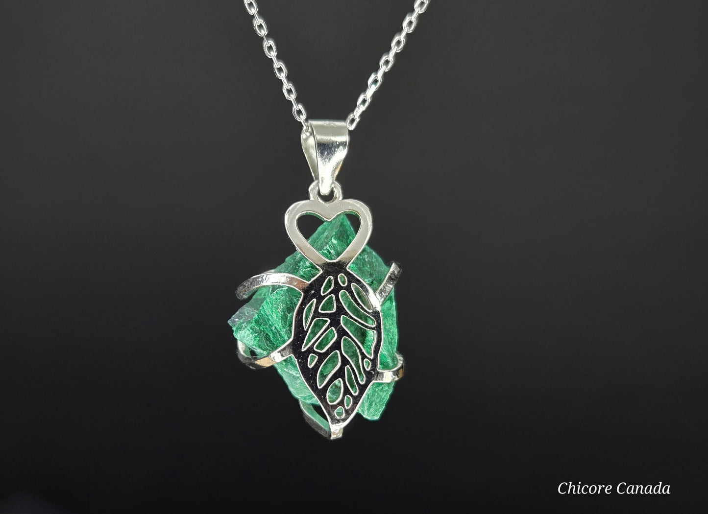 Raw Malachite Pendant Necklace – Handmade Luxury with 925 Sterling Silver Adjustable Chain