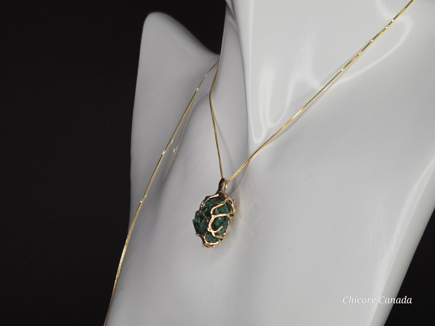 Emerald Aura – Handcrafted Raw Malachite Pendant with Adjustable 925 Sterling Silver Necklace