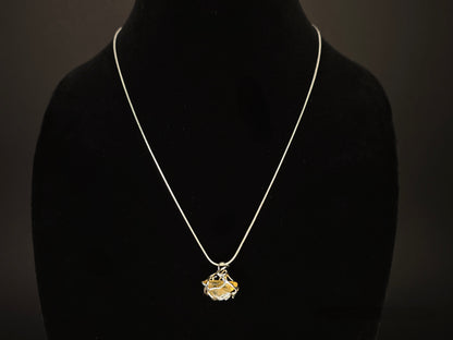 Éclat raffiné : collier en citrine naturelle