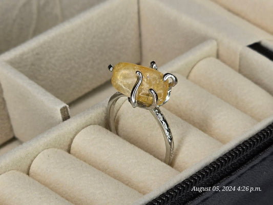 Natural Citrine Stone Adjustable Ring - Elegant and Radiant Gemstone Jewelry