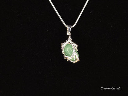 Collier pendentif en jade naturel fait main élégant – Un symbole de grâce intemporelle