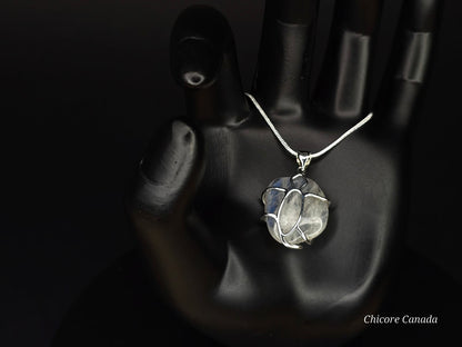 Collier pendentif en pierre de lune naturelle fait main - Design élégant et délicat