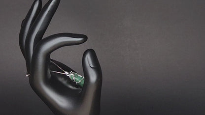 Pendentif en jade naturel fait main chic avec collier à longueur réglable