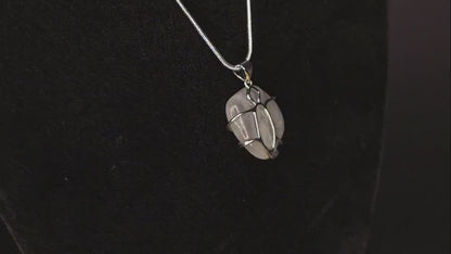 Collier pendentif en pierre de lune naturelle fait main - Design élégant et délicat