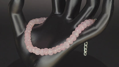 Sérénité radieuse : Bracelet en quartz rose naturel
