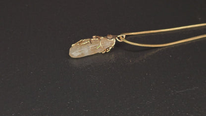 Collier pendentif en citrine radieuse – Fabriqué à la main avec élégance naturelle