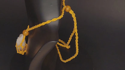Pendentif unisexe en citrine brute brésilienne dans une cage en corde avec collier réglable
