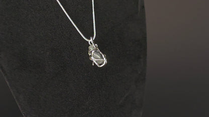 Handmade Delicate Labradorite Natural Stone Pendant Necklace