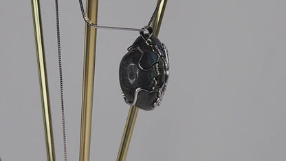 Pendentif élégant en labradorite en forme de cœur en argent sterling 925 avec collier réglable – Fabriqué à la main et naturellement rayonnant