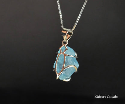 Sophisticated Handmade Aquamarine Pendant Necklace in 925 Sterling Silver with Adjustable Chain