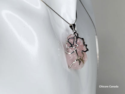 Pendentif Cupidon artisanal en argent sterling 925 avec cristal de quartz rose et collier réglable – Une touche d'élégance romantique intemporelle