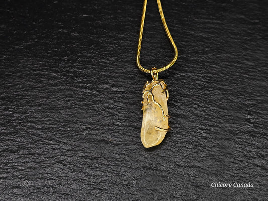 Collier pendentif en citrine brésilienne : le joyau doré du luxe et de la prospérité