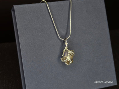 Collier pendentif en pierre de lune naturelle fait main exquis – une touche d’élégance intemporelle