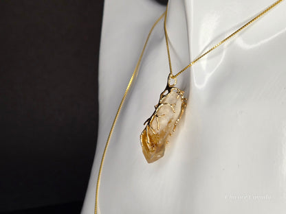 Collier élégant en citrine naturelle fabriqué à la main : une symphonie de beauté raffinée