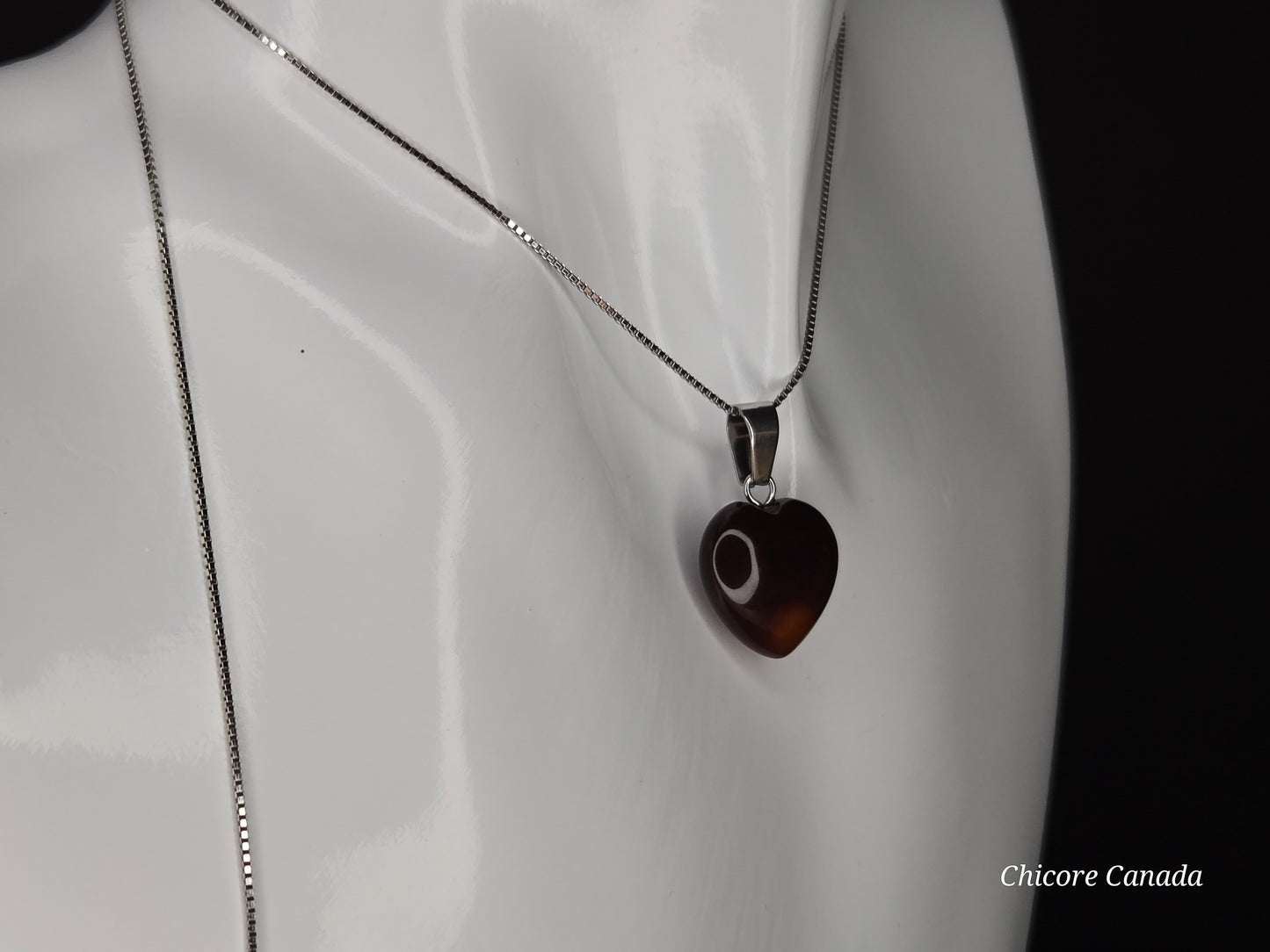 Eternal Glow: Handcrafted Heart-Shaped Carnelian Pendant with Adjustable Necklace