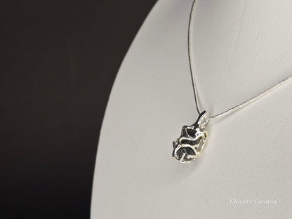 Handmade Delicate Labradorite Natural Stone Pendant Necklace