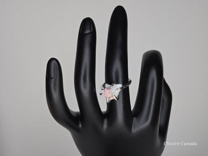 Bague ajustable exquise faite à la main avec tourmaline rose brute