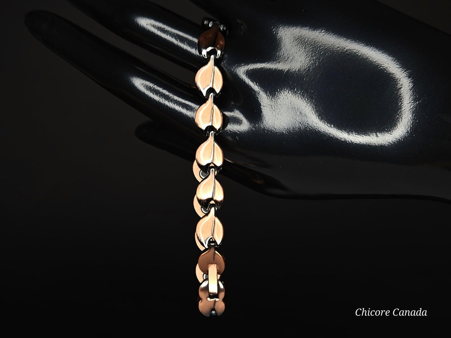 Adjustable Magnetic Copper Bracelet with 16 Magnets - Sleek Unisex Design