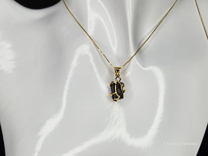 Elegant Protection – Handmade Black Tourmaline Pendant with 925 Sterling Silver Necklace