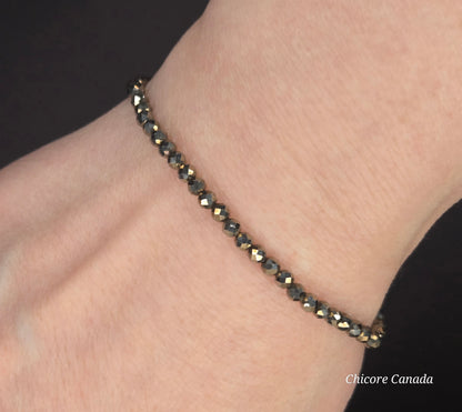 Dainty Faceted Pyrite Bracelet – Refined Elegance in Golden Glow
