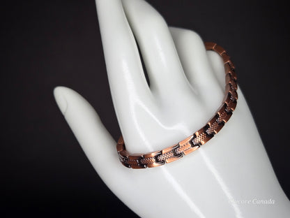 Adjustable Magnetic Copper Bracelet with 24 Magnets - Sleek Unisex Design
