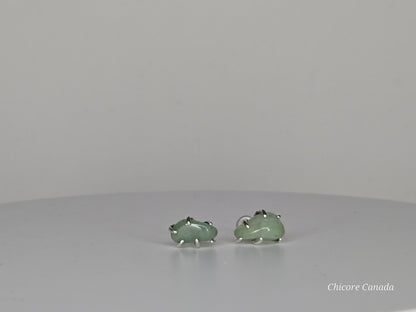 Boucles d'oreilles à tige en argent fabriquées à la main avec du jade véritable