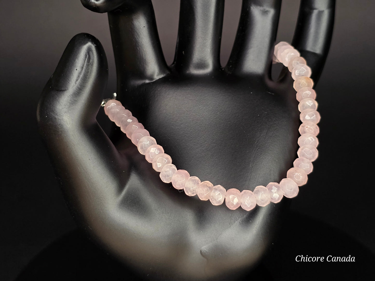Sérénité radieuse : Bracelet en quartz rose naturel