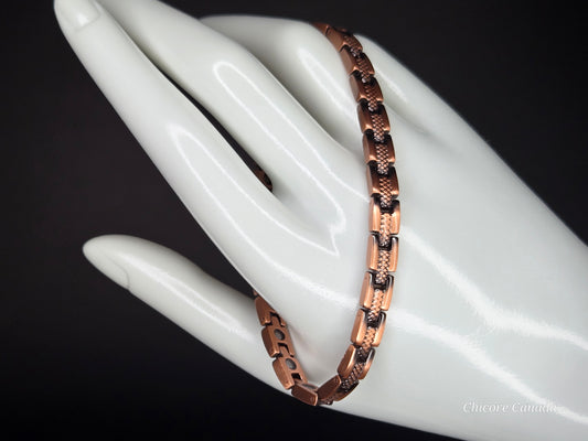 Adjustable Magnetic Copper Bracelet with 24 Magnets - Sleek Unisex Design