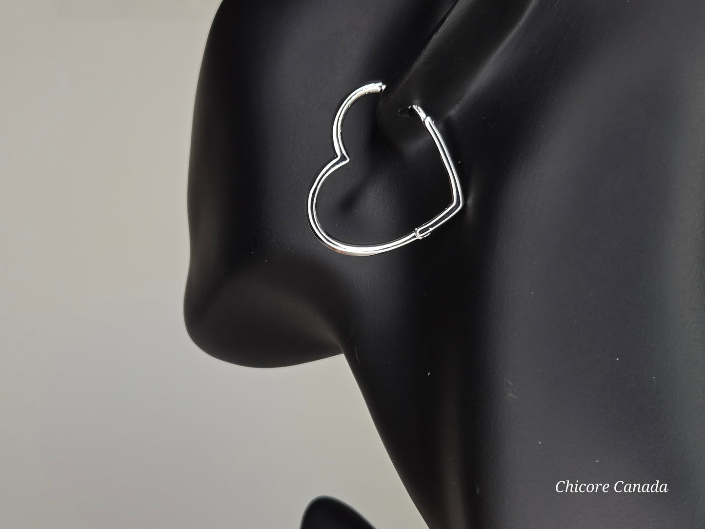 Chic Heart Hoop Earrings – Love in Every Curve