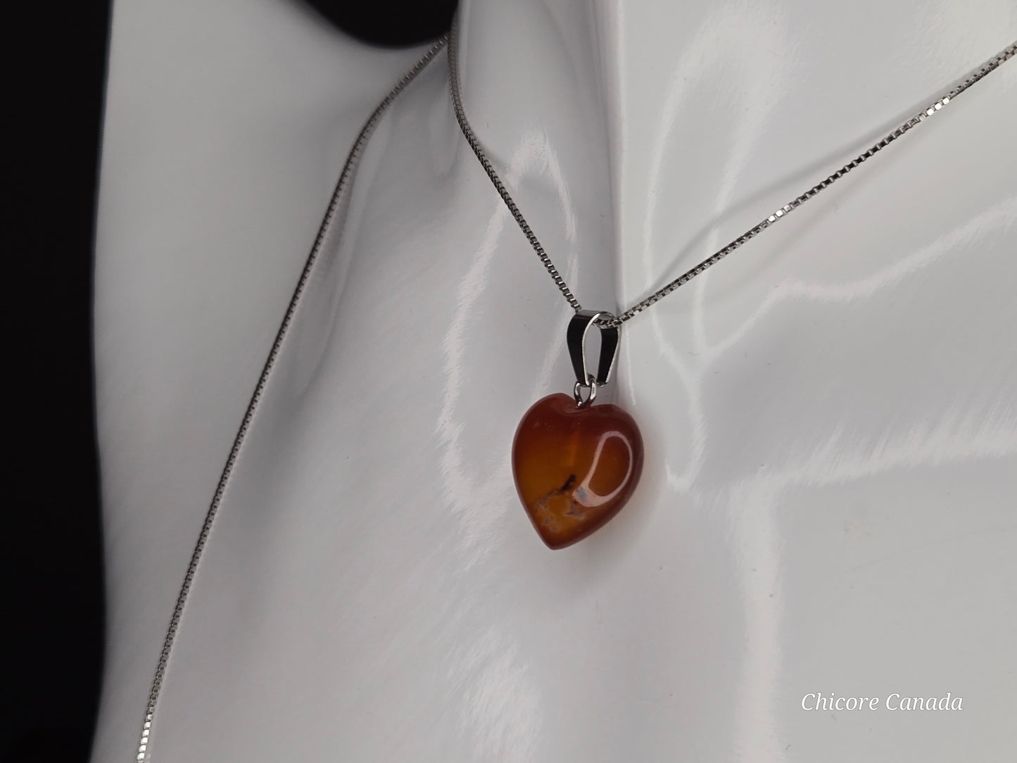 Eternal Glow: Handcrafted Heart-Shaped Carnelian Pendant with Adjustable Necklace
