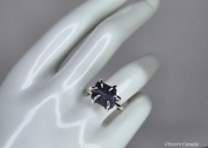 Eternal Elegance: Exquisite Handmade Natural Sapphire Ring