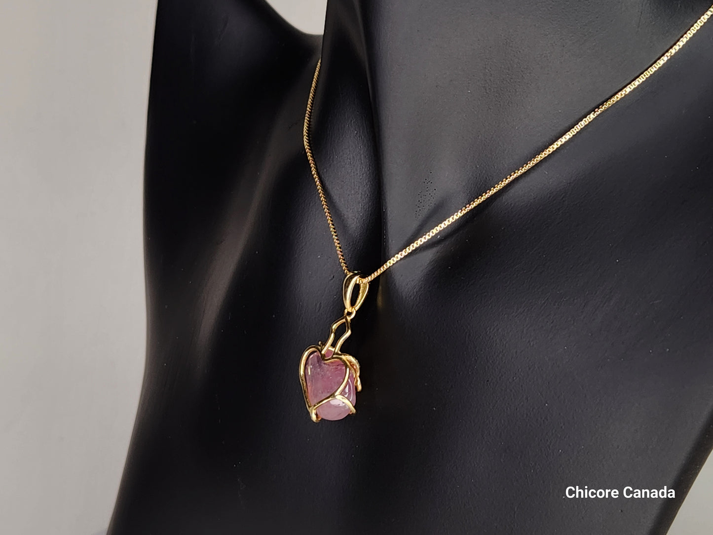 Élégant pendentif en forme de cœur en quartz rose naturel fabriqué à la main en argent sterling 925 avec collier réglable